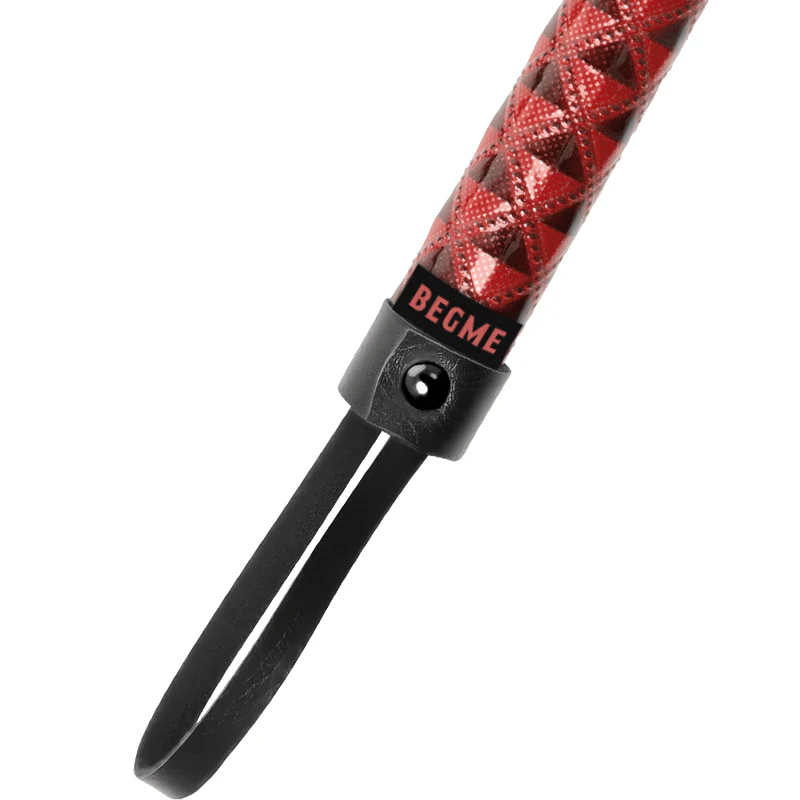 BegMe Vegan Leather Flogger - Image 3