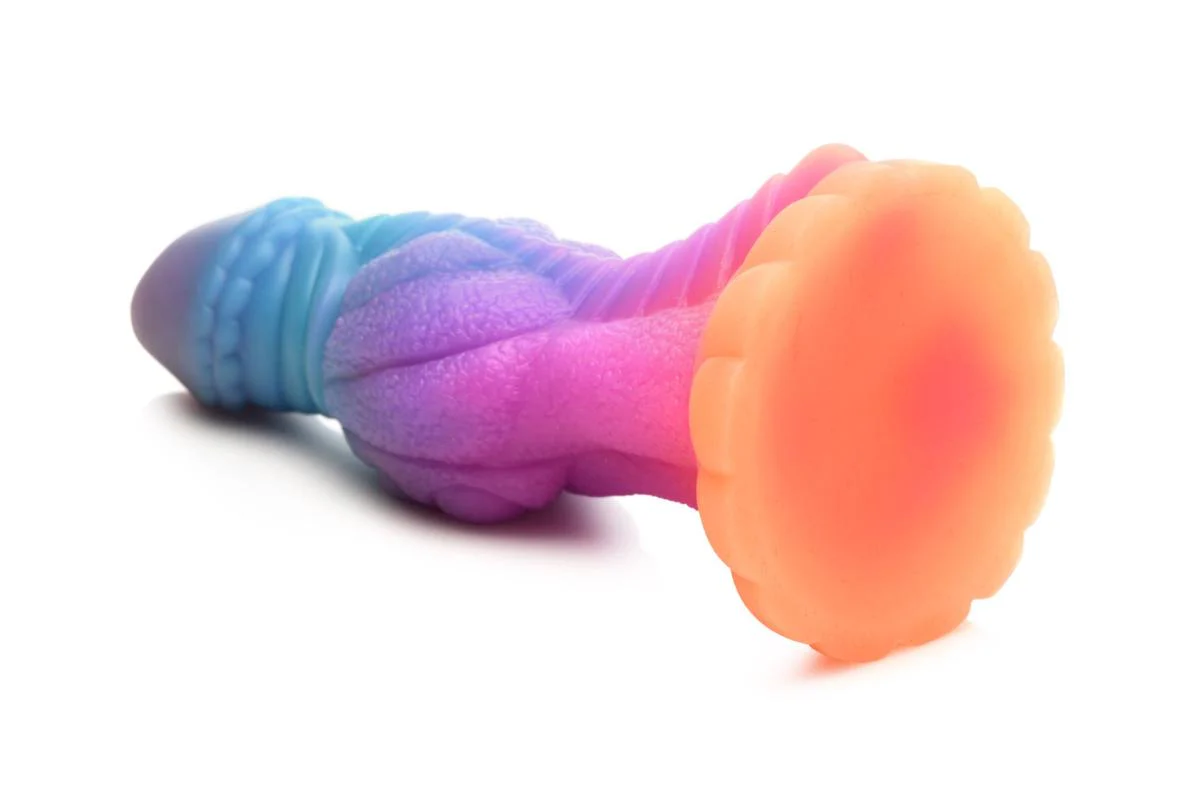 Glow-In-The-Dark Alien Dildo - Image 5