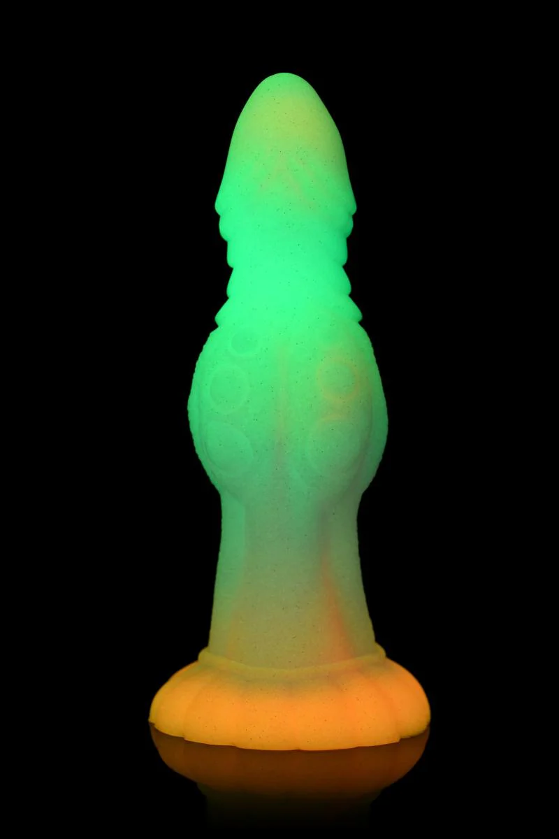 Glow-In-The-Dark Alien Dildo - Image 6