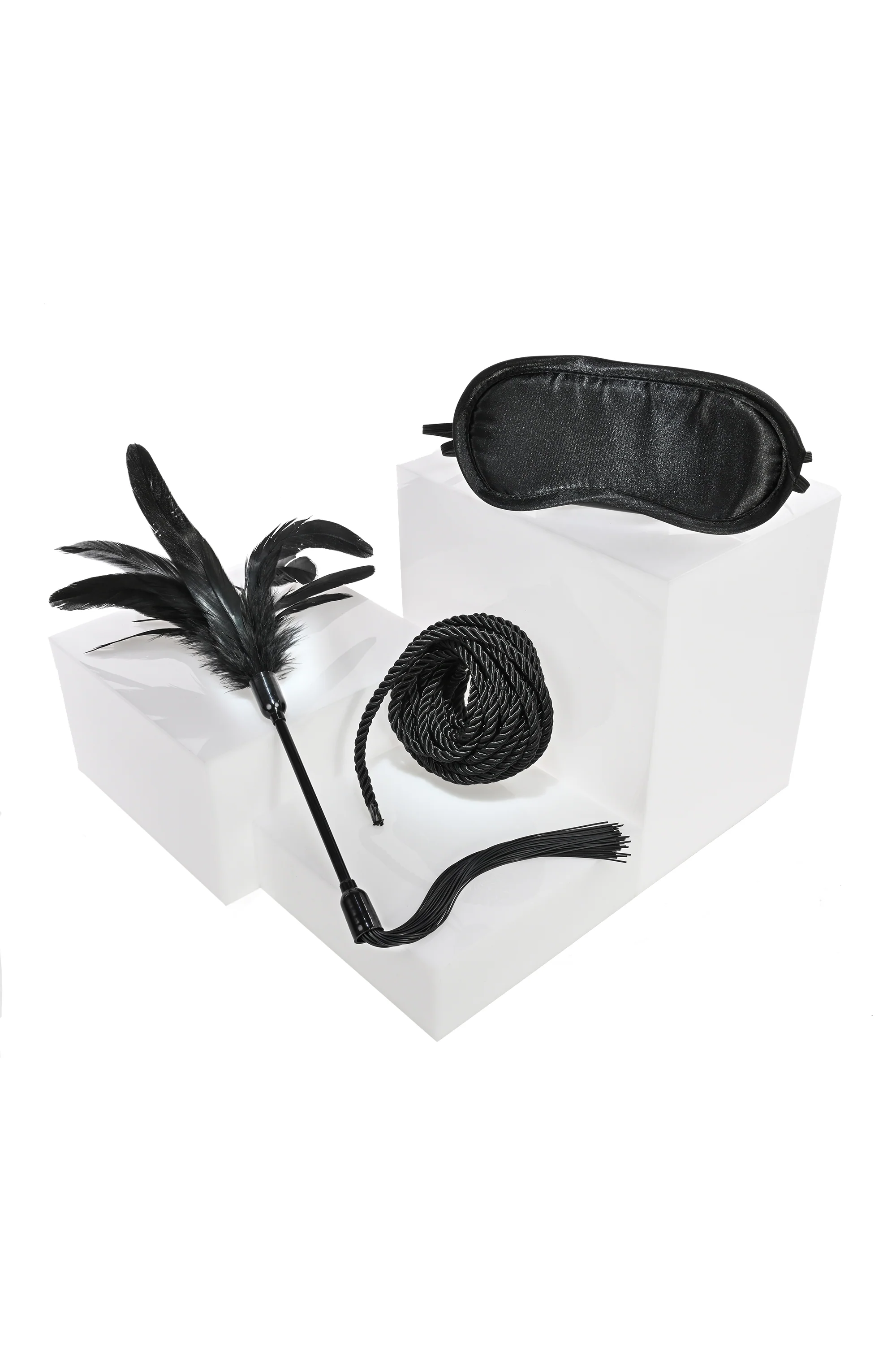 Shadow Tie & Tickle Bondagekit